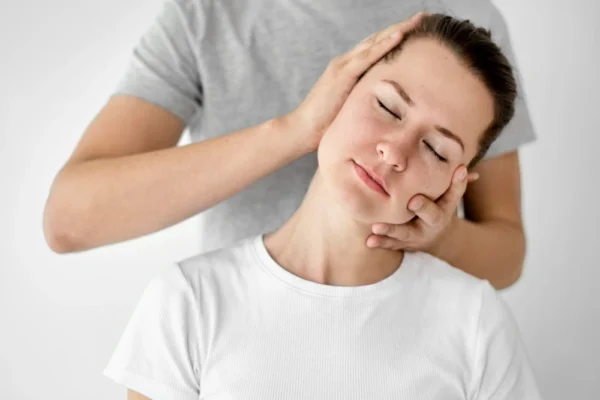 Is Chiropractic Safe for Neck Pain